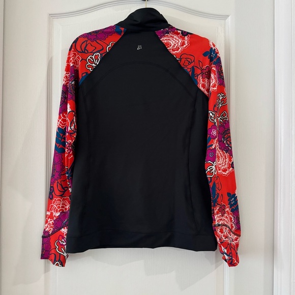 Skirt Sports Printed Long Sleeve Quarter Zip Pullover Size M - Picture 7 of 9